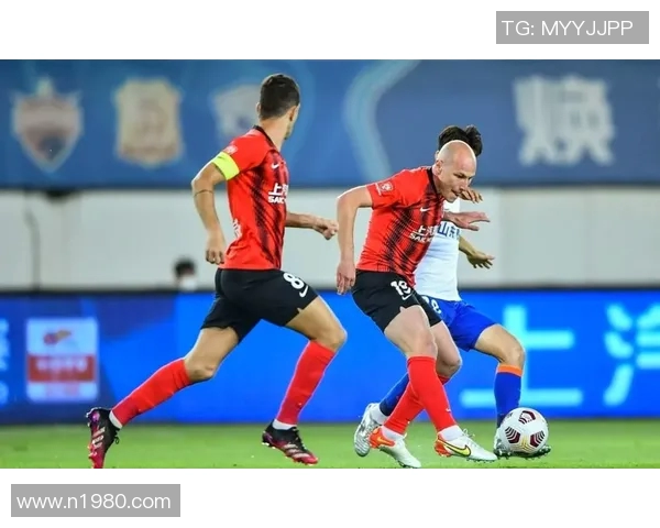 周强畅谈足球生涯中的挑战与成就以及对未来的展望